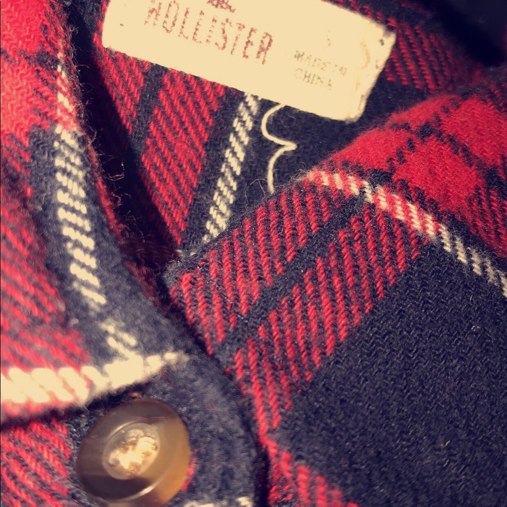 Flannels - Picture 4 of 6